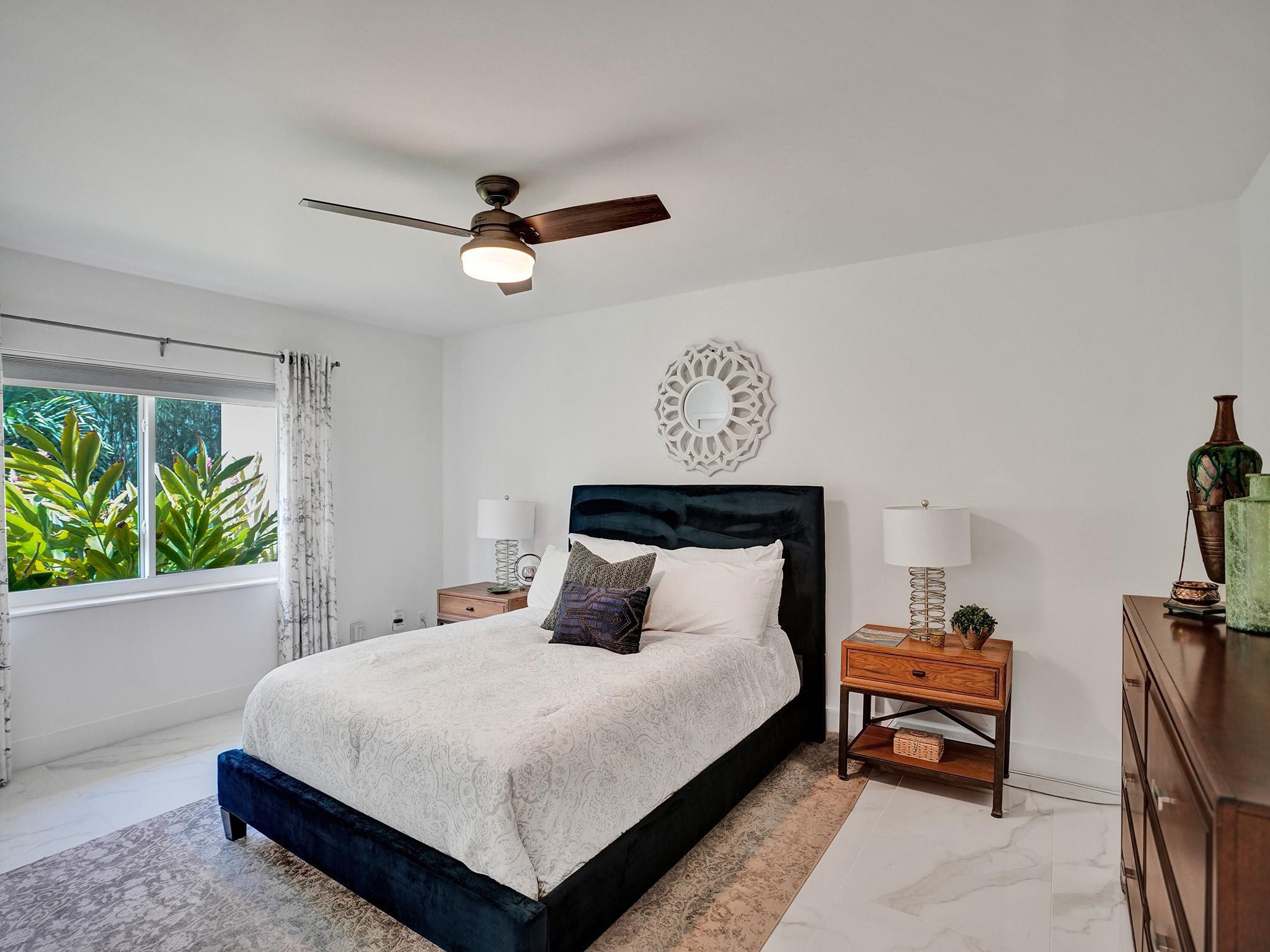 1239 Seminole Dr
