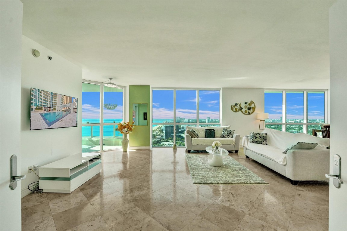 101 S Beach Blvd 2207