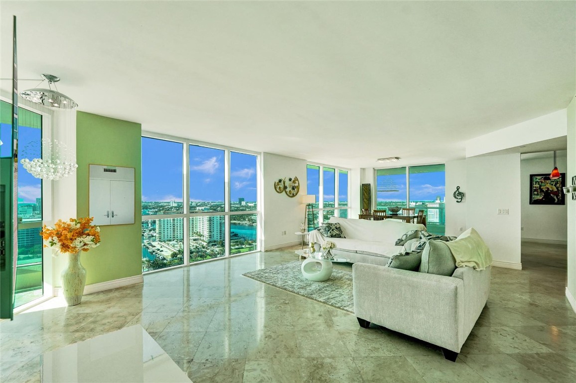 101 S Beach Blvd 2207