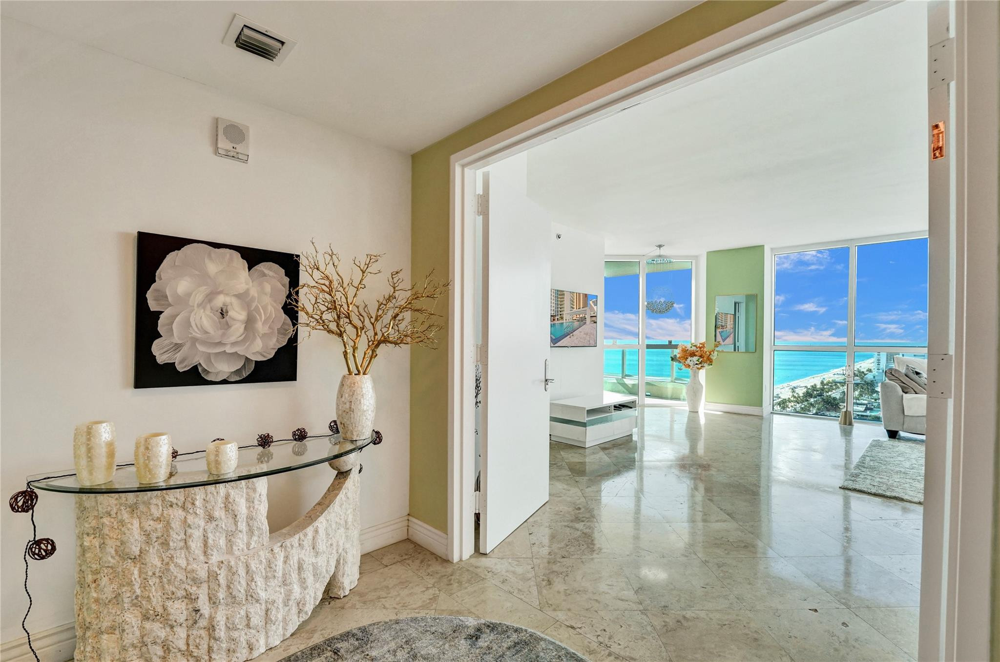 101 S Beach Blvd 2207