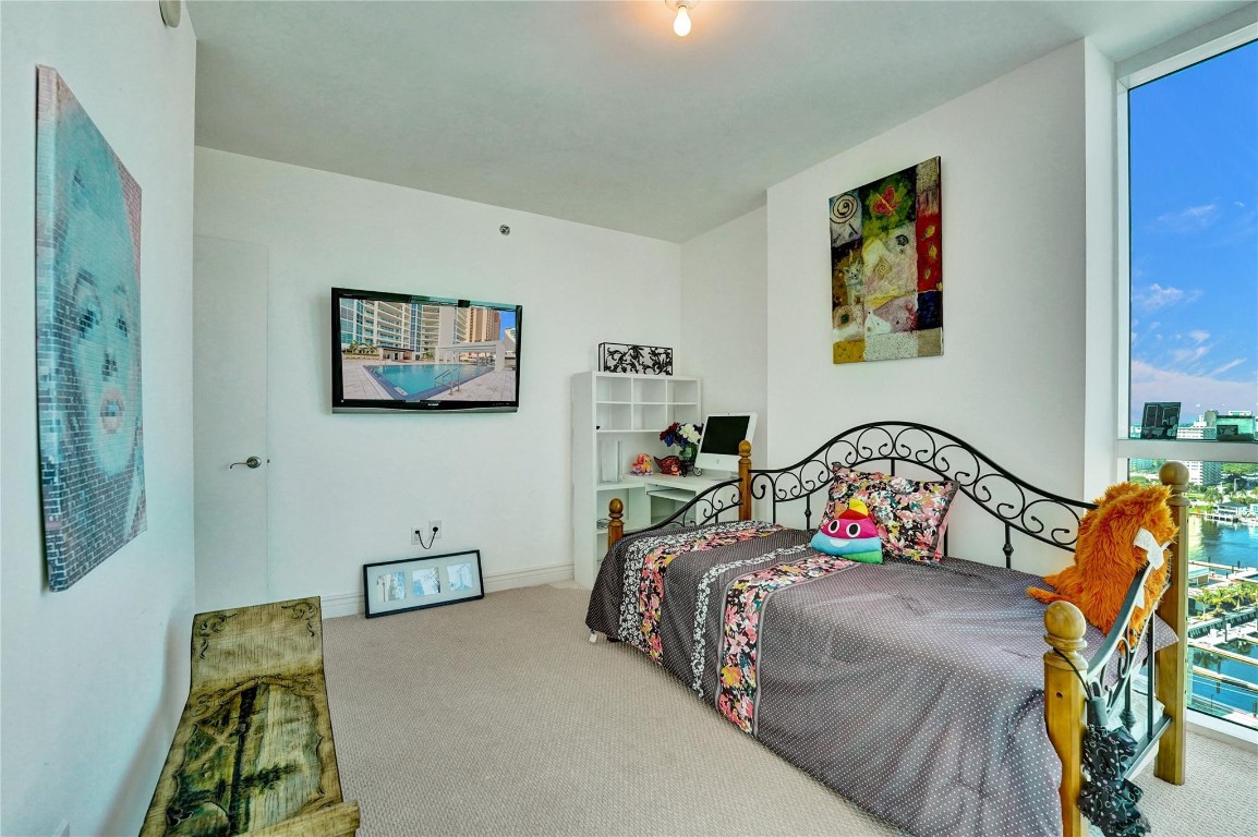 101 S Beach Blvd 2207