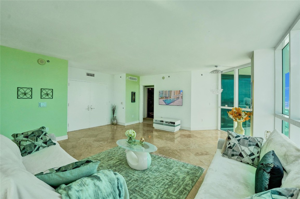 101 S Beach Blvd 2207