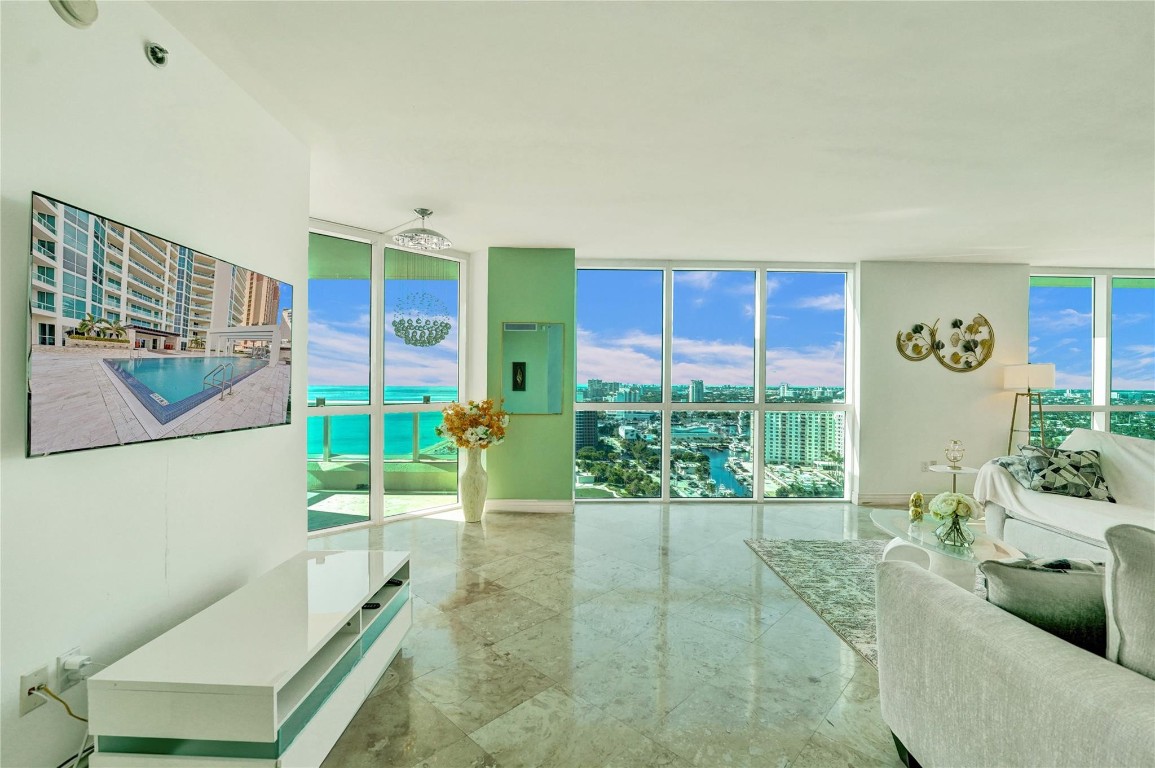 101 S Beach Blvd 2207