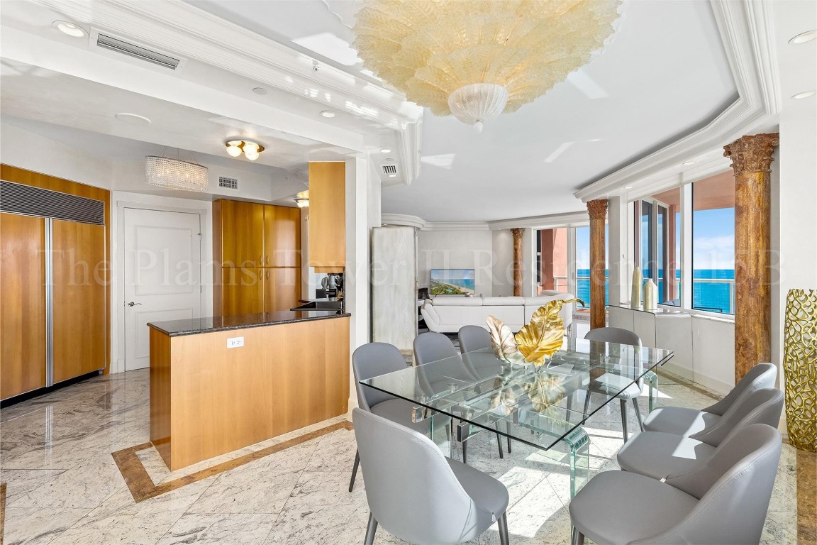 2110 N Ocean Blvd 15B