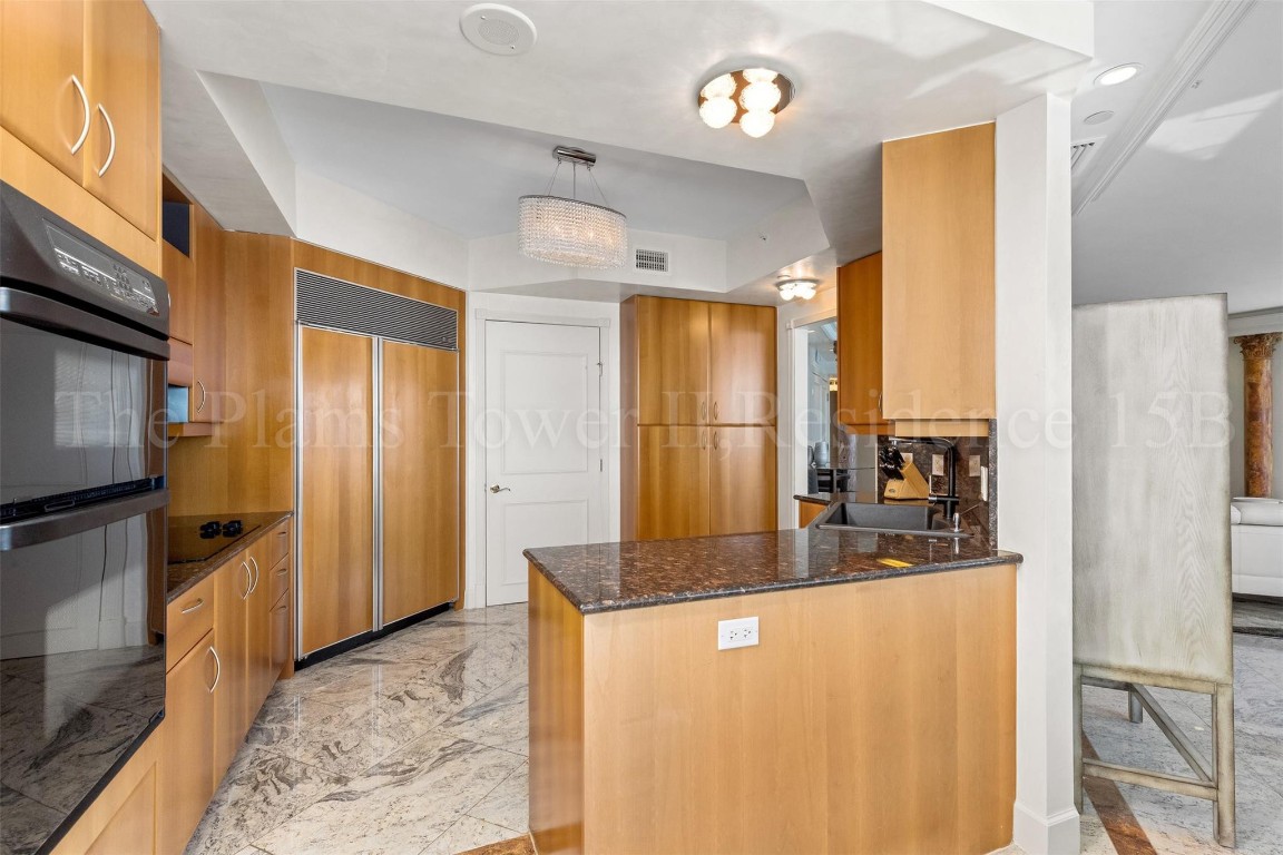 2110 N Ocean Blvd 15B