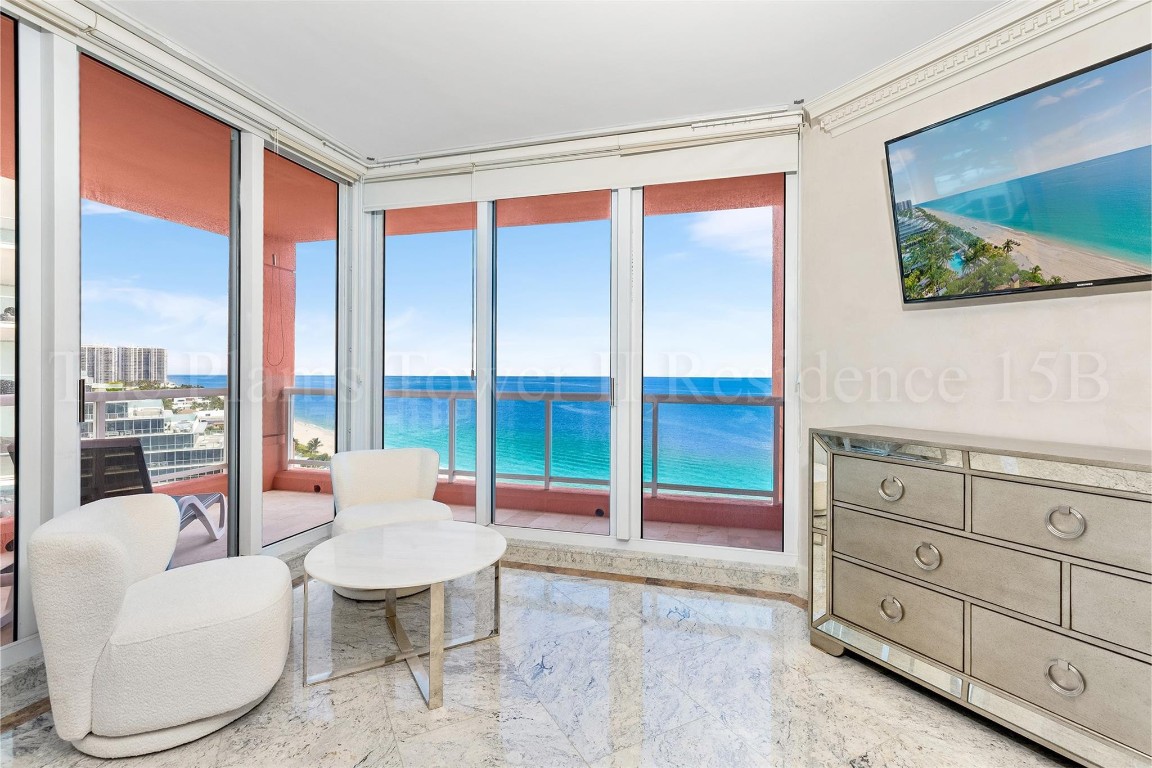 2110 N Ocean Blvd 15B