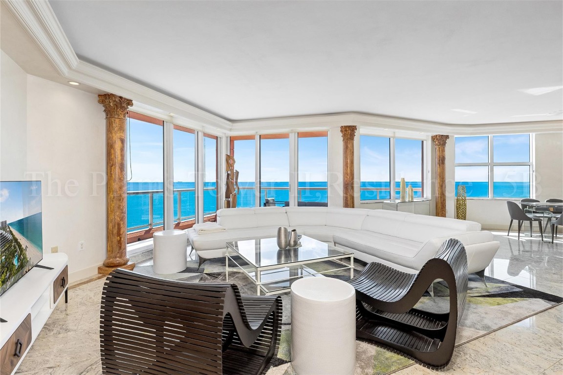 2110 N Ocean Blvd 15B