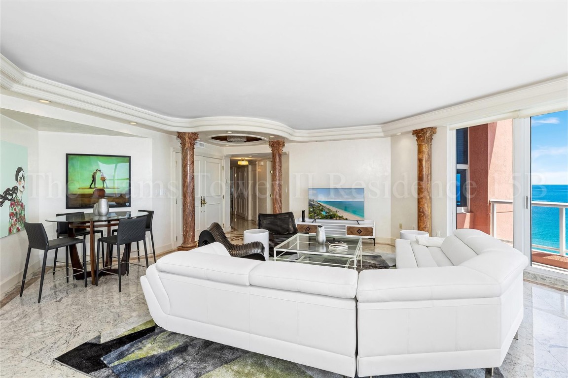 2110 N Ocean Blvd 15B