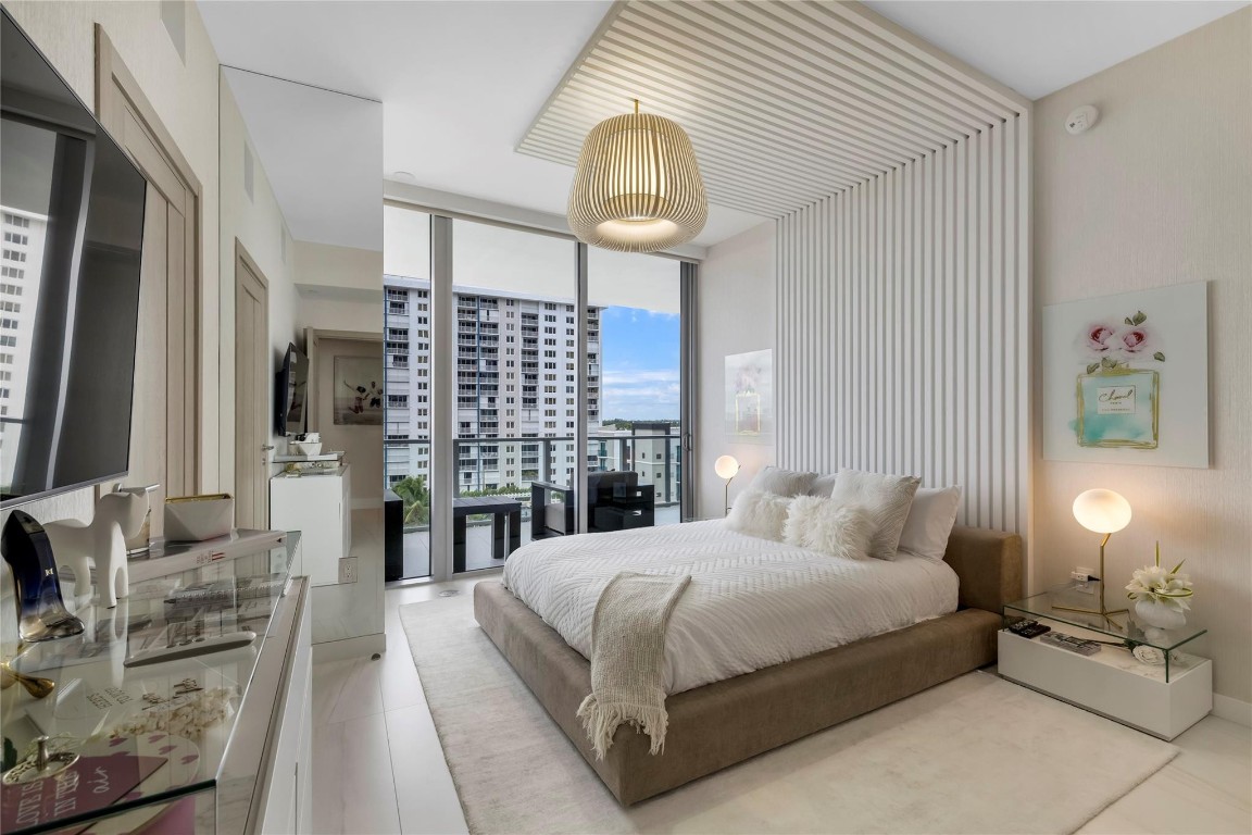 2200 N Ocean Blvd: Unit S501