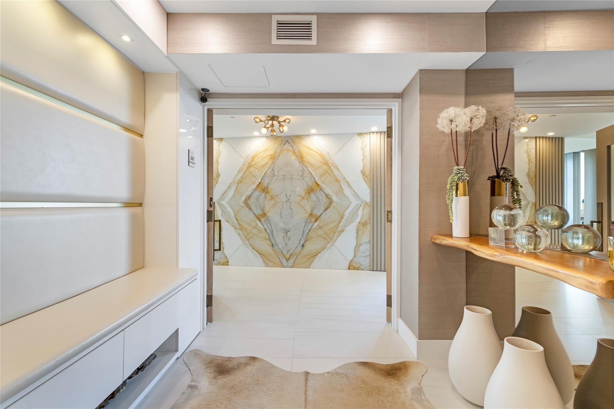 2200 N Ocean Blvd: Unit S501