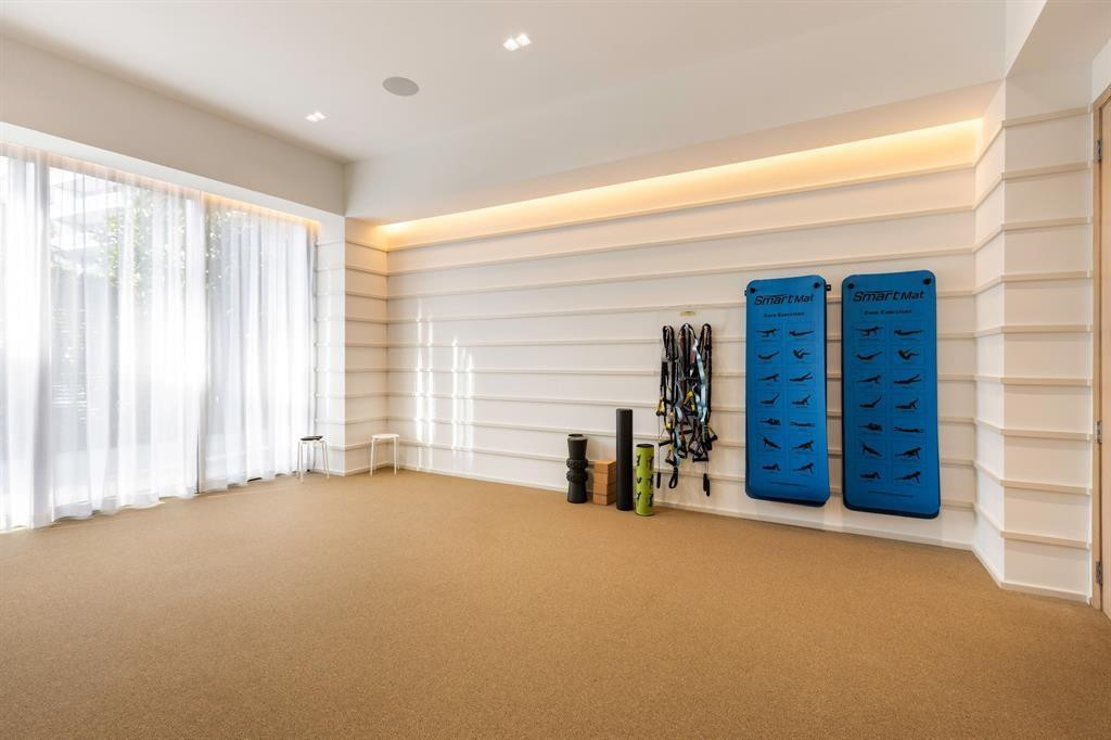 2200 N Ocean Blvd: Unit S501