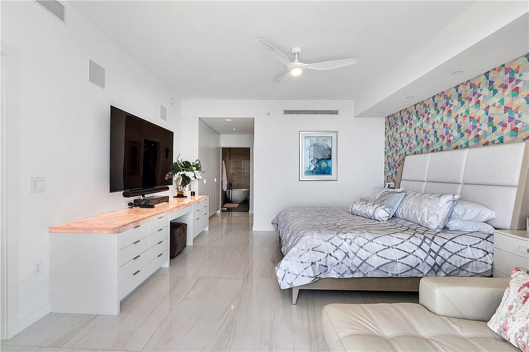 2200 N Ocean Blvd S1501