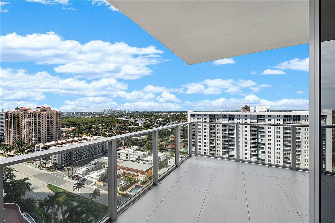 2200 N Ocean Blvd S1501