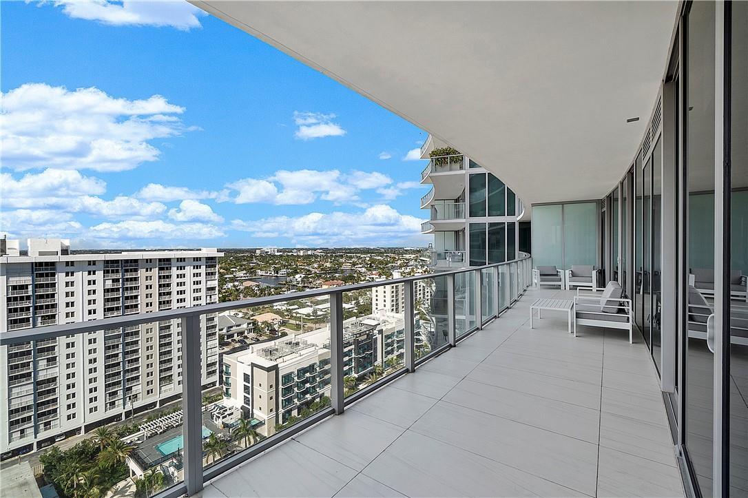 2200 N Ocean Blvd S1501