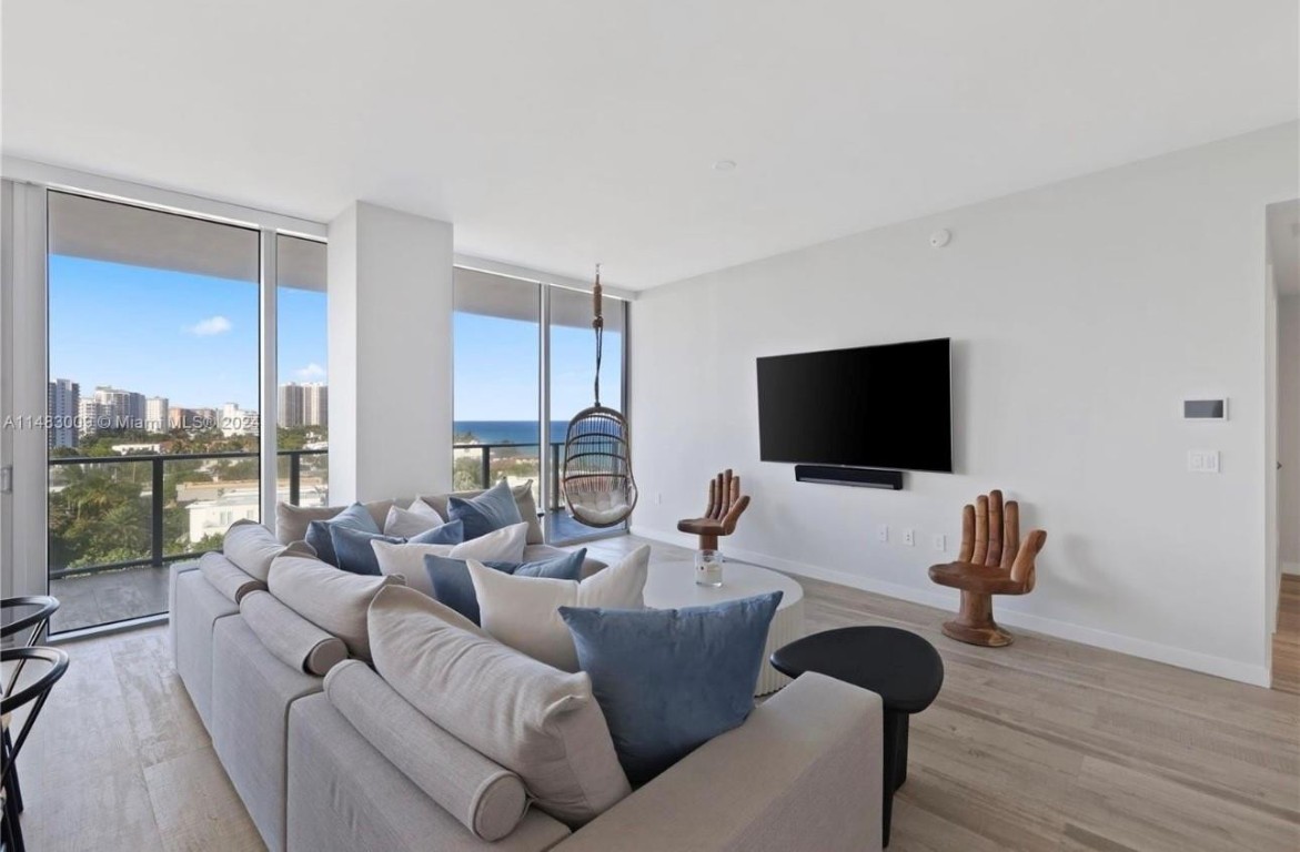 2200 N Ocean Blvd N704