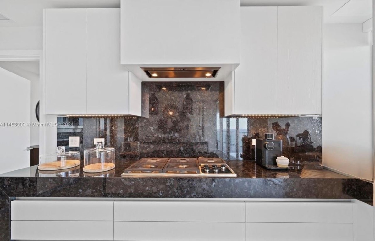 2200 N Ocean Blvd N704