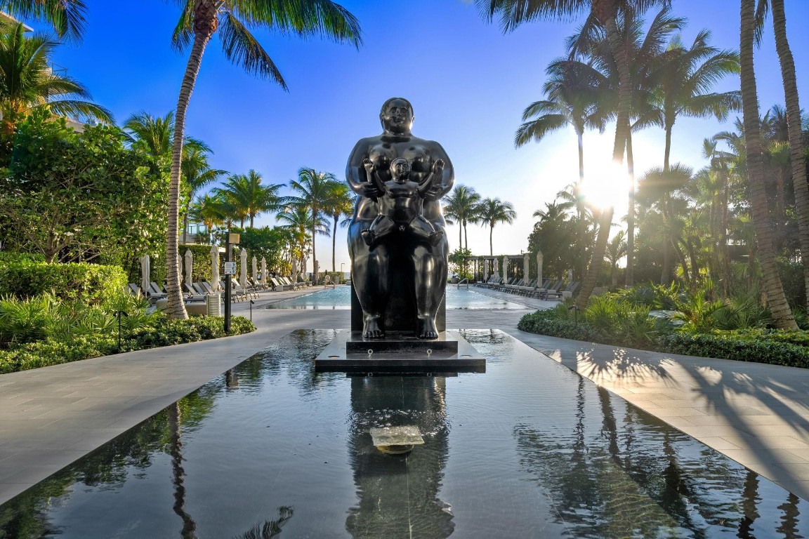 2200 N Ocean Blvd: Unit S405