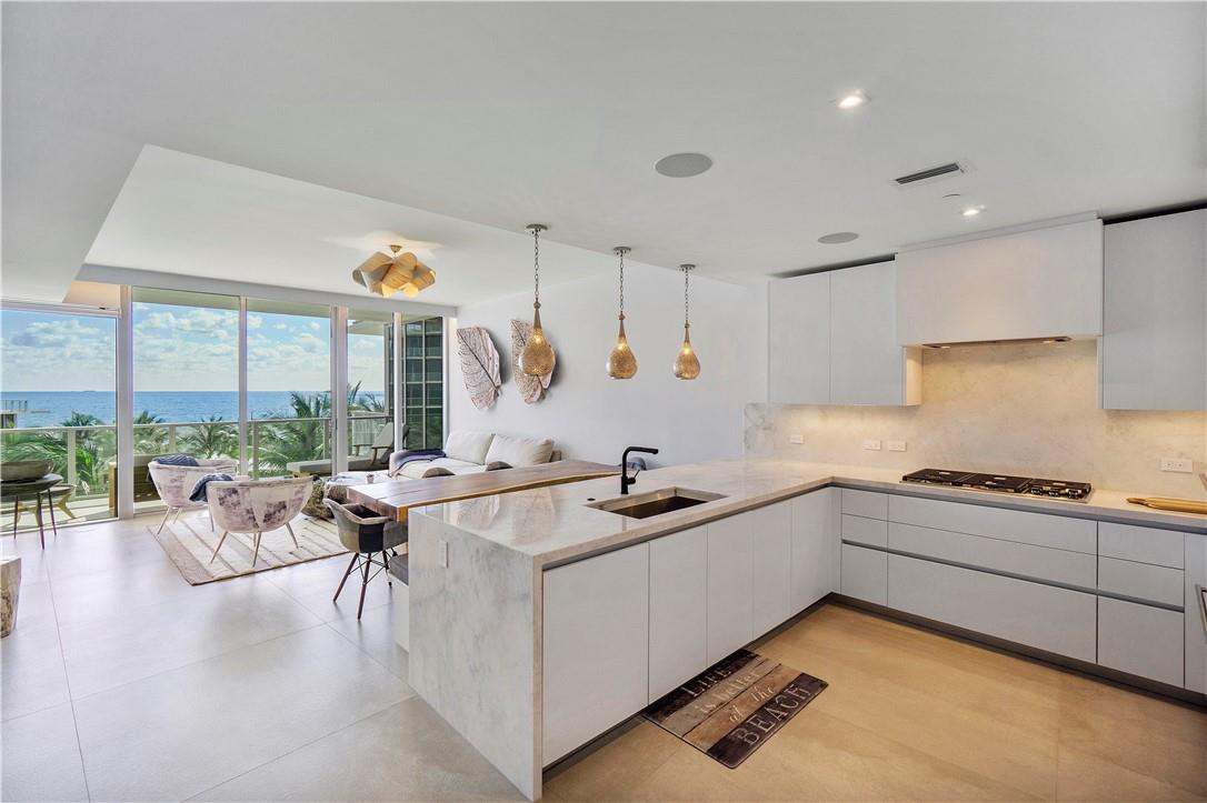 2200 N Ocean Blvd: Unit S405