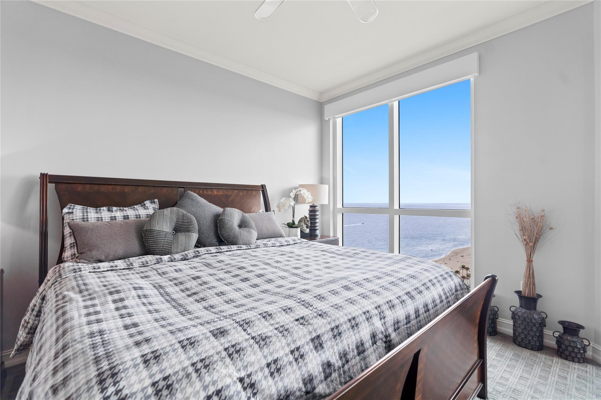 101 S Fort Lauderdale Beach Blvd: Unit 2507