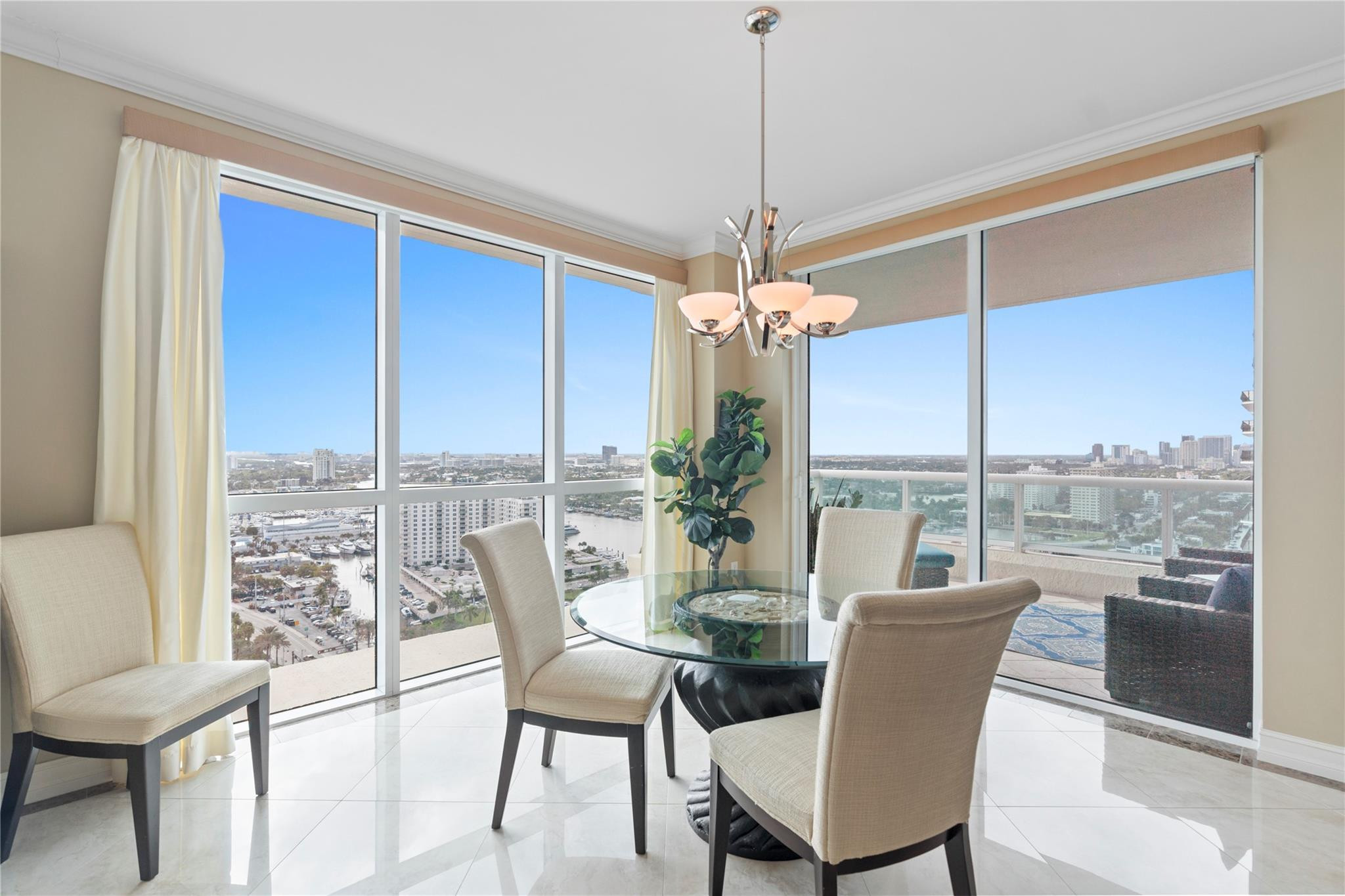 101 S Fort Lauderdale Beach Blvd: Unit 2507