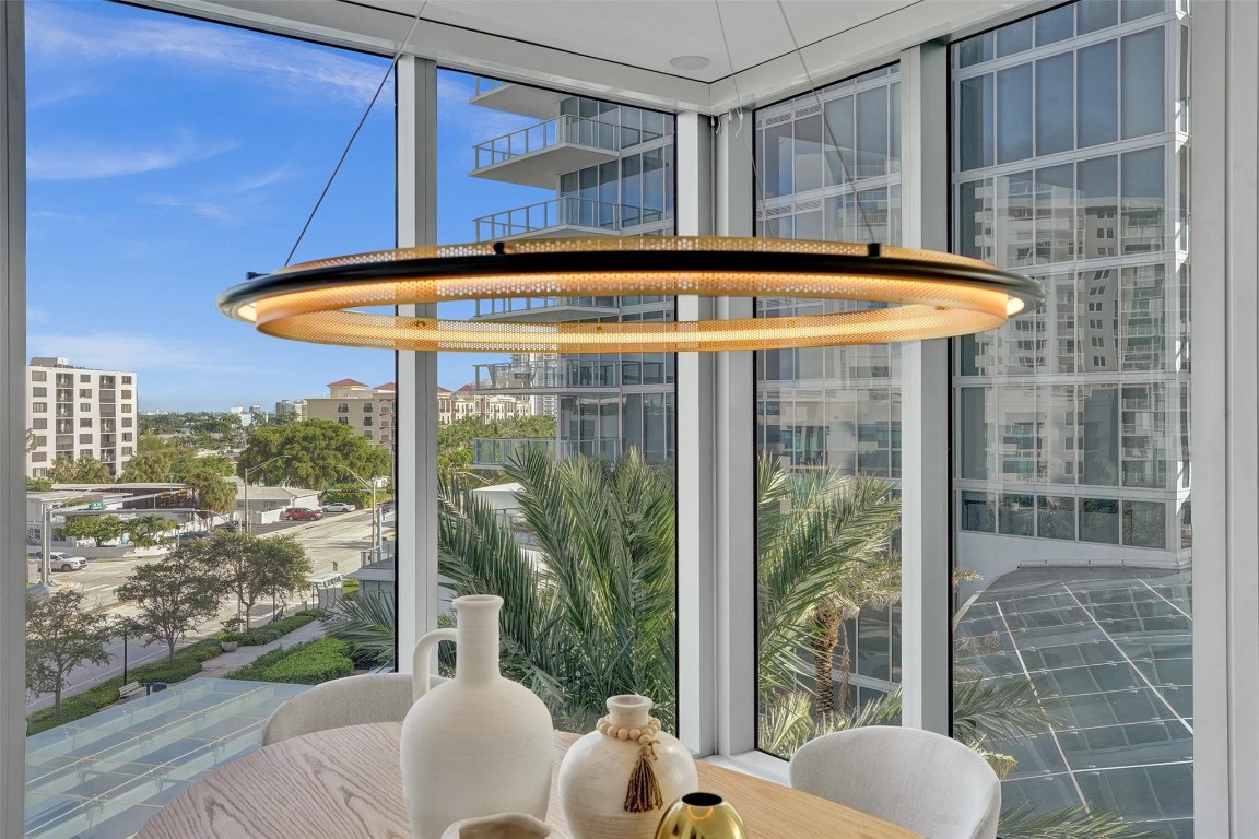 2200 N Ocean Blvd: Unit S406