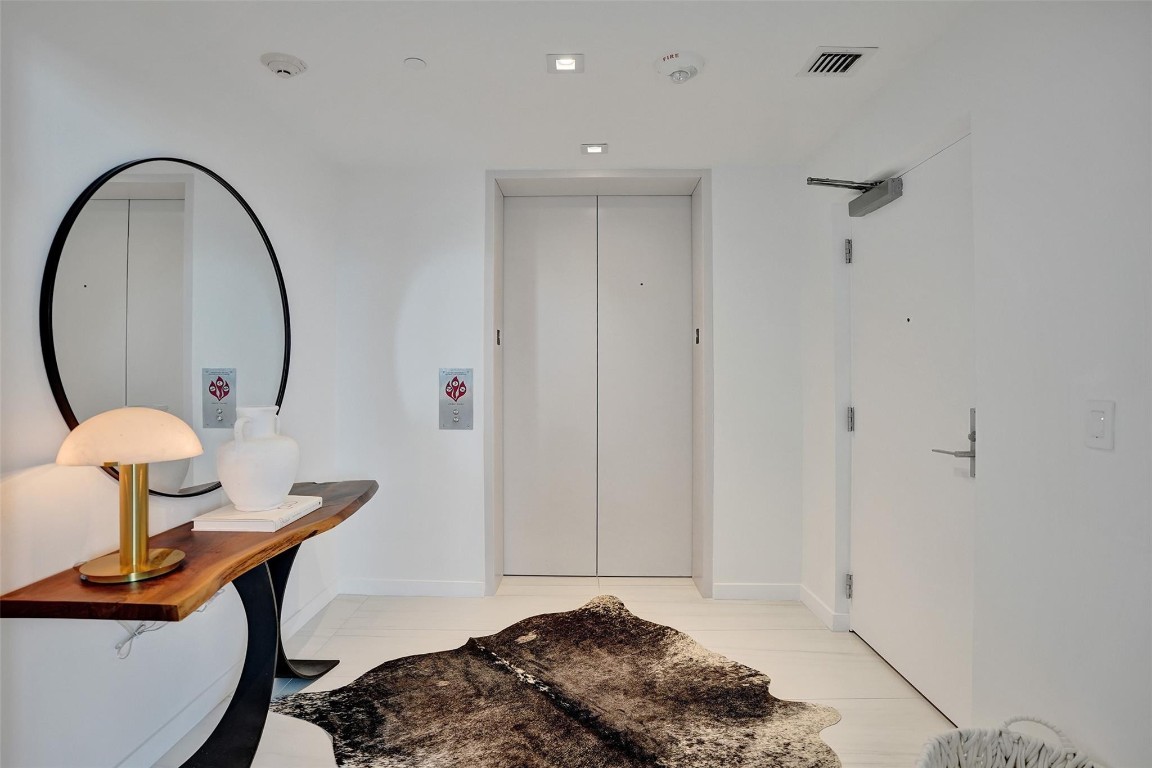 2200 N Ocean Blvd: Unit S406