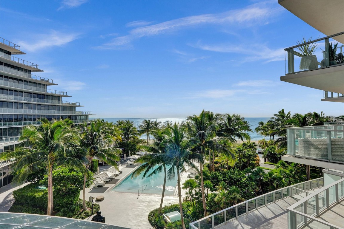 2200 N Ocean Blvd: Unit S406