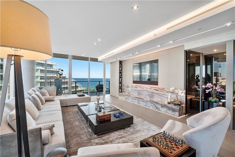 2200 N Ocean Blvd: Unit S606