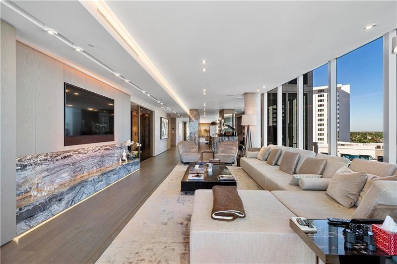 2200 N Ocean Blvd: Unit S606