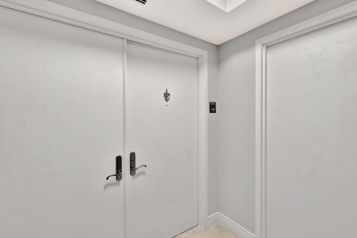 101 S Fort Lauderdale Beach Blvd: Unit 1405