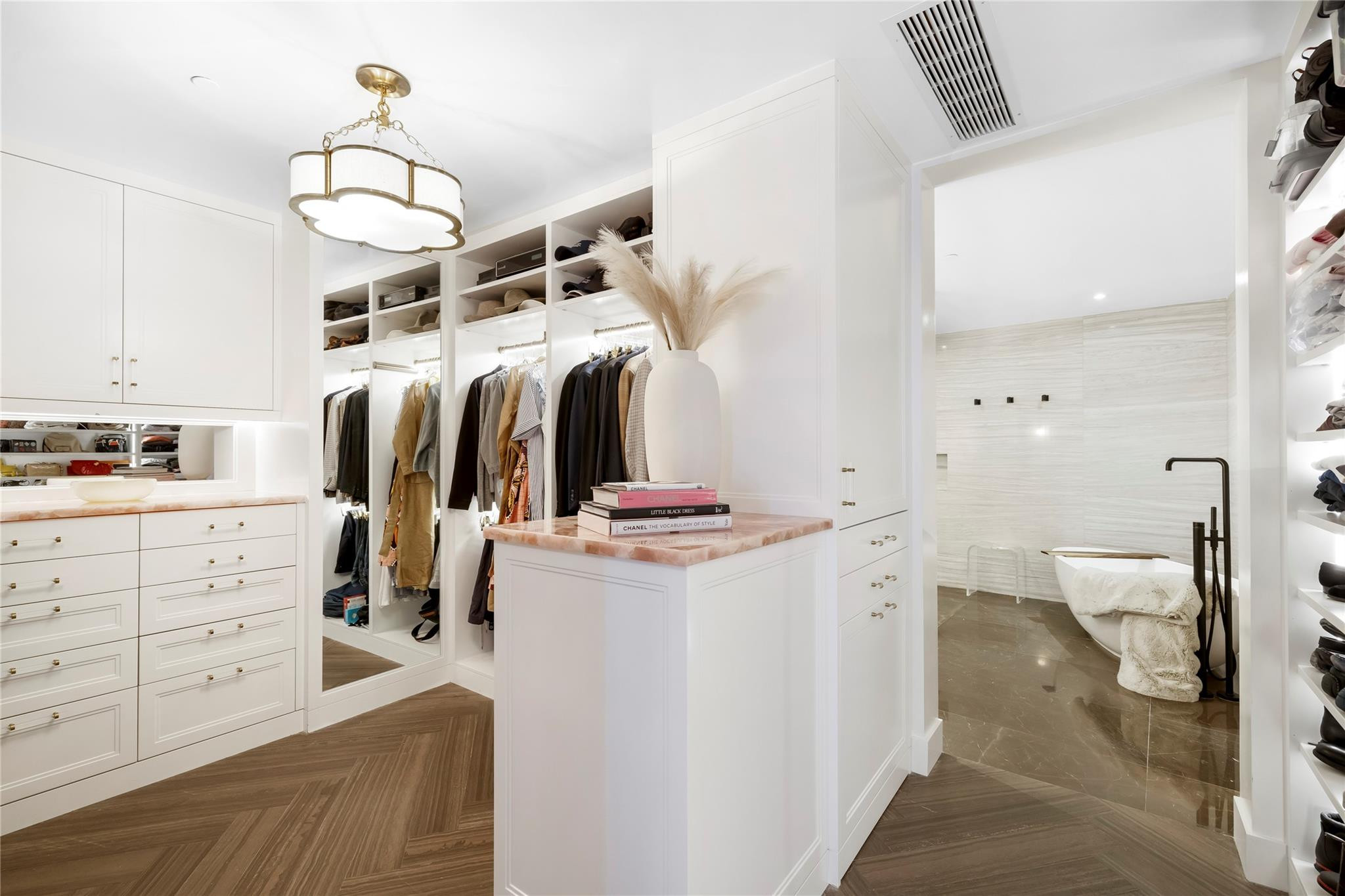 2200 N Ocean Blvd: Unit S903