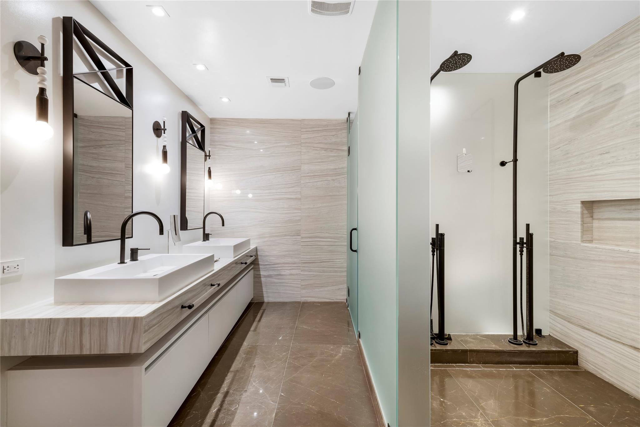 2200 N Ocean Blvd: Unit S903