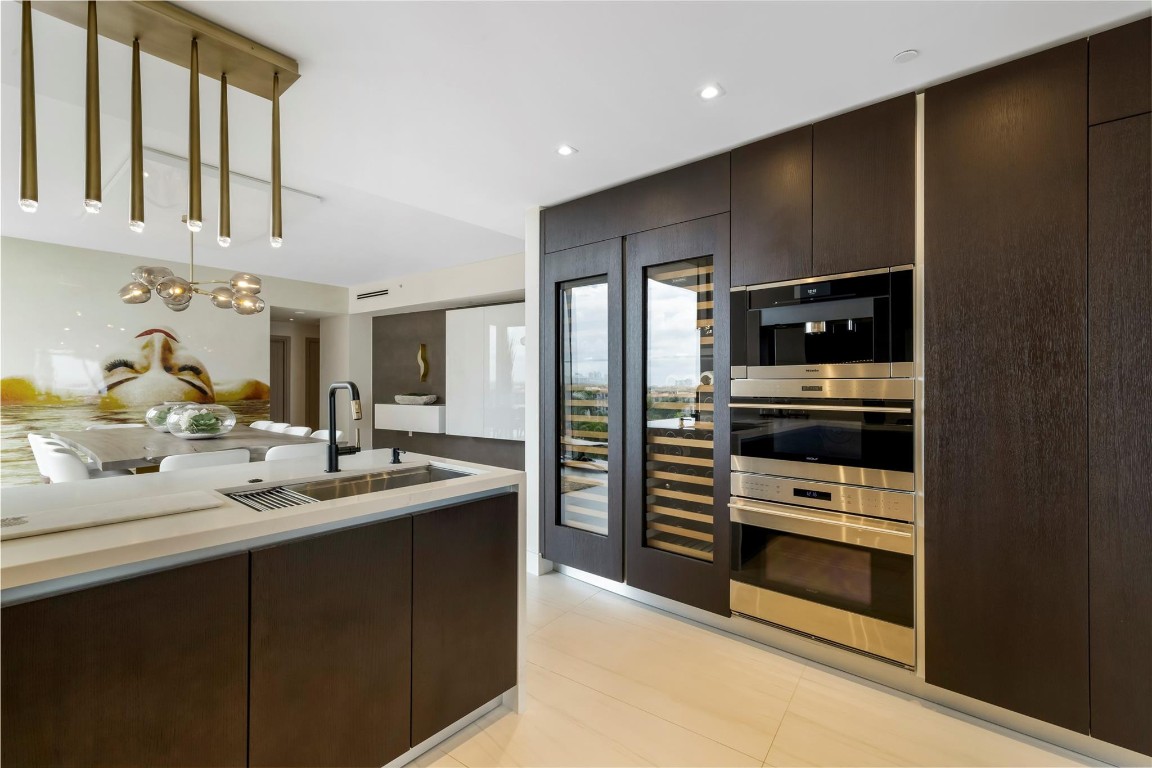 2200 N Ocean Blvd: Unit S501