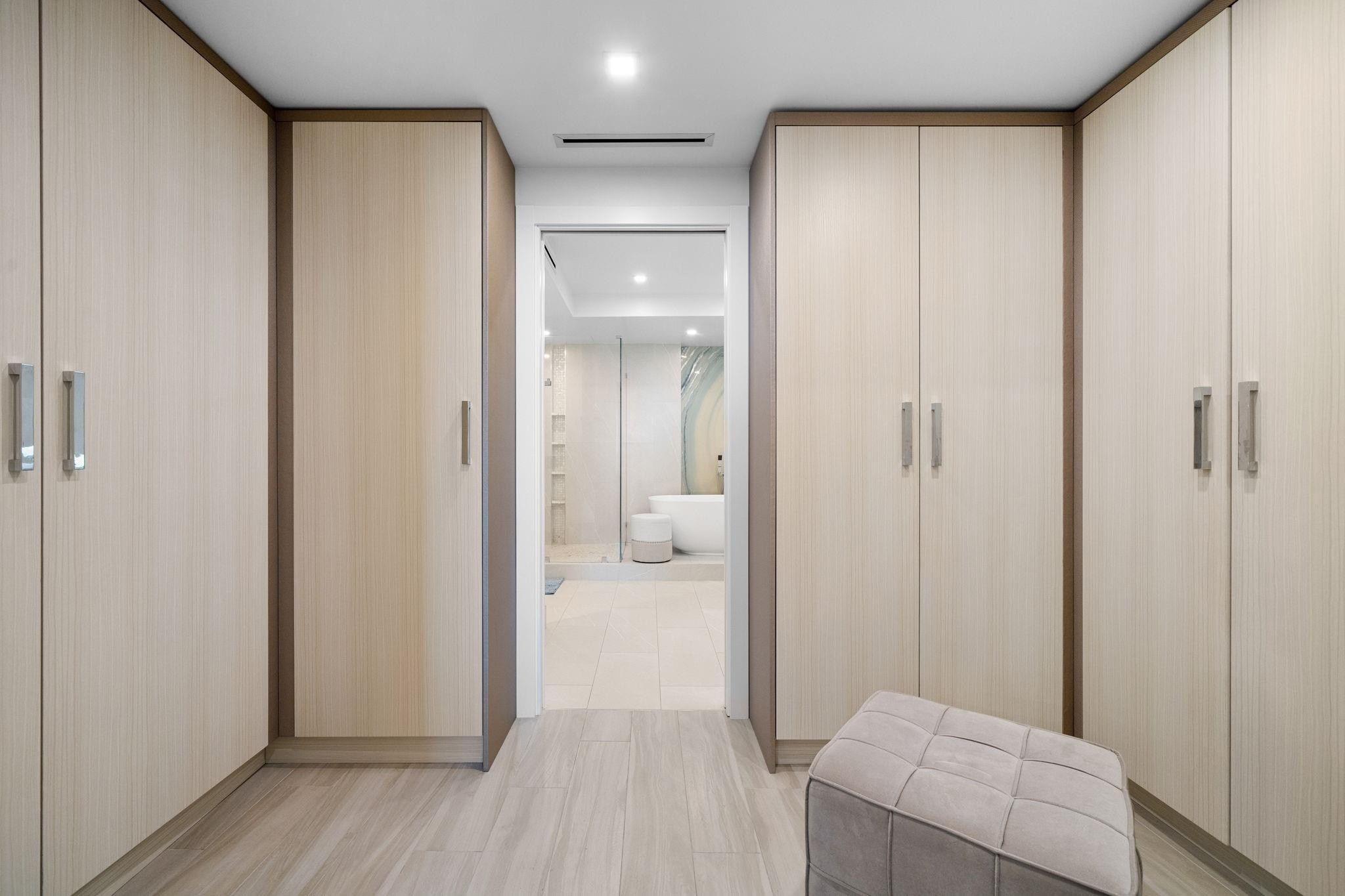 101 S Fort Lauderdale Beach Blvd: Unit 2102