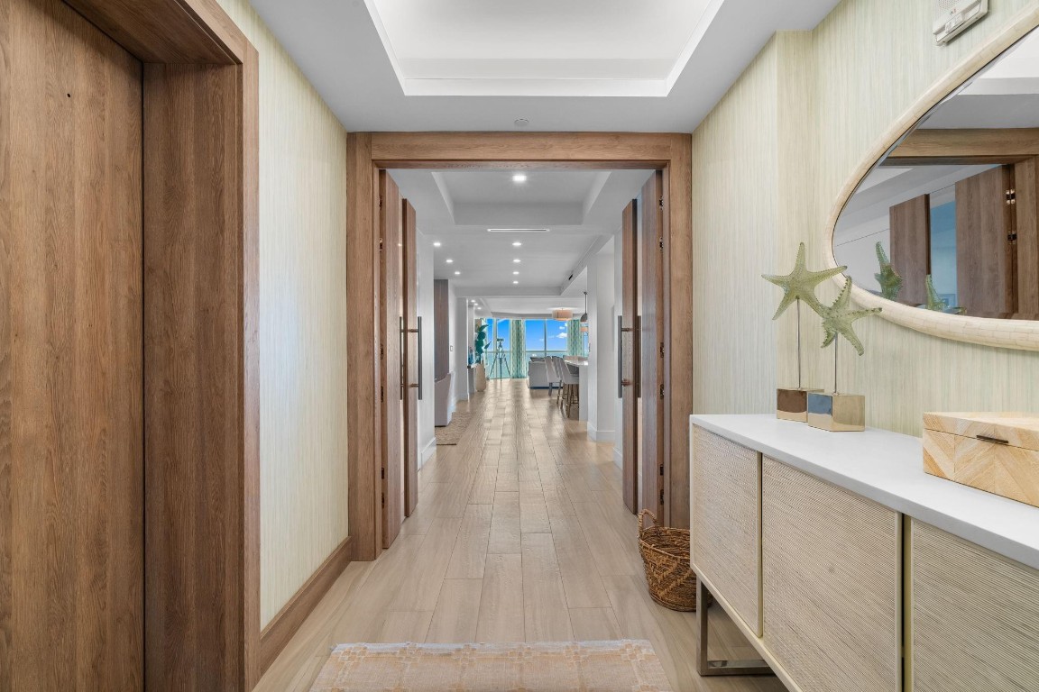 101 S Fort Lauderdale Beach Blvd: Unit 2102