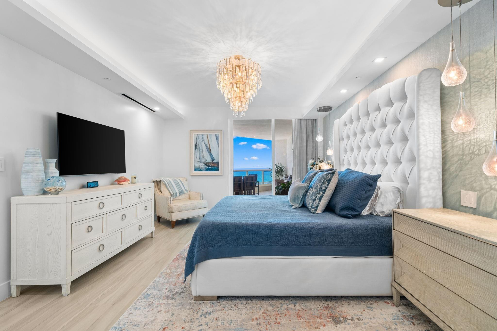 101 S Fort Lauderdale Beach Blvd: Unit 2102