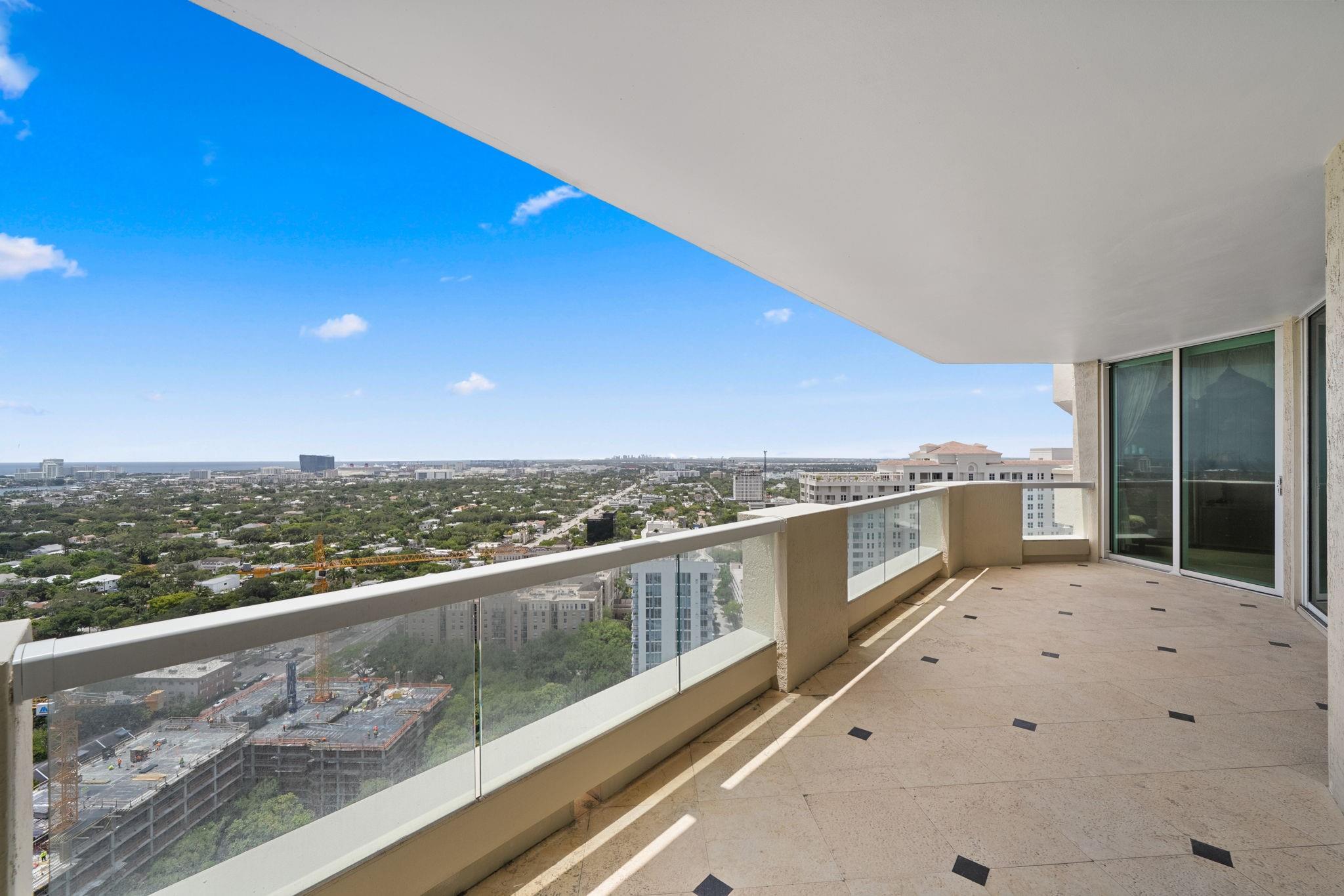 411 N New River Dr: Unit 2905