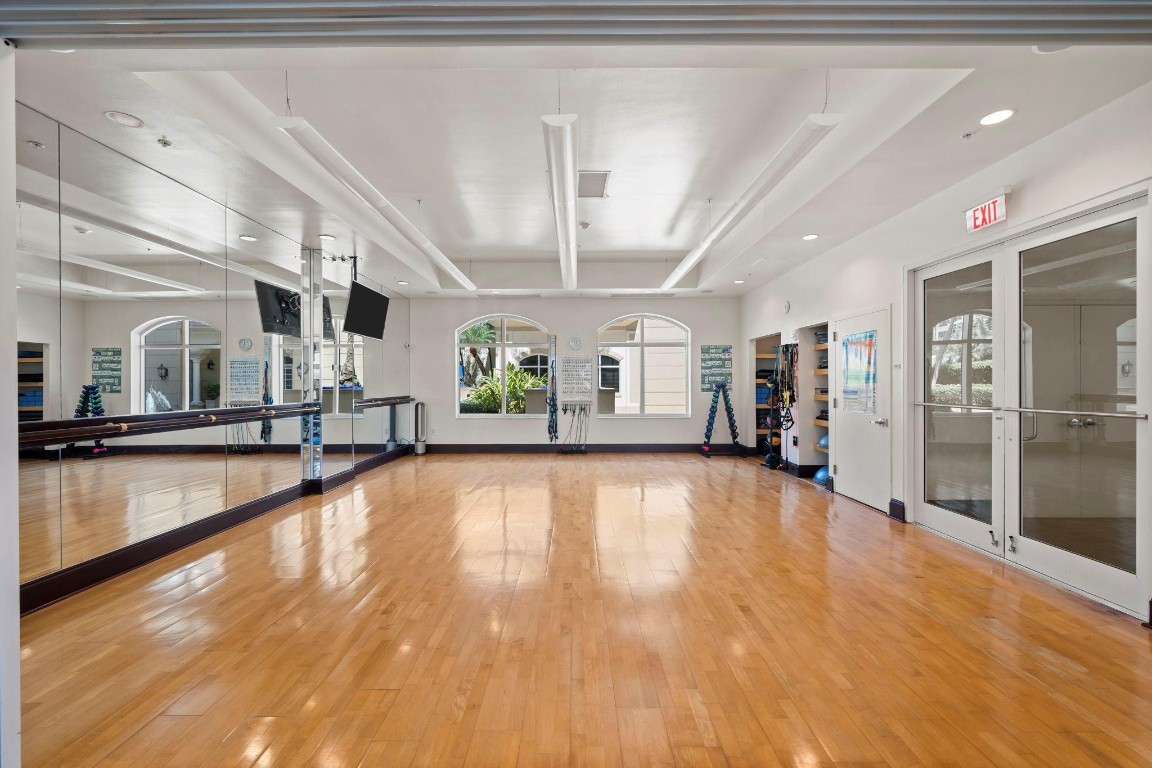 411 N New River Dr: Unit 2905