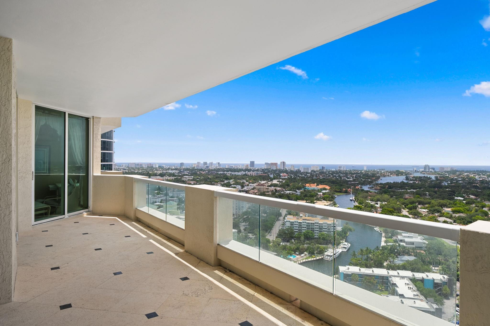 411 N New River Dr: Unit 2905