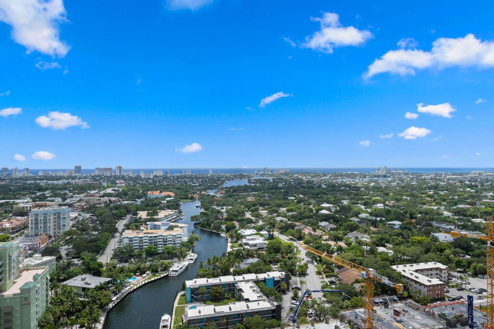 411 N New River Dr 2905