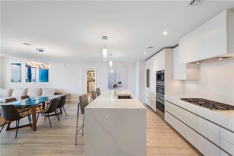 2200 N Ocean Blvd: Unit N703