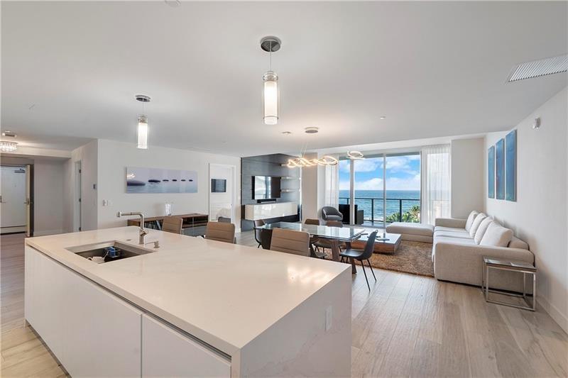 2200 N Ocean Blvd: Unit N703