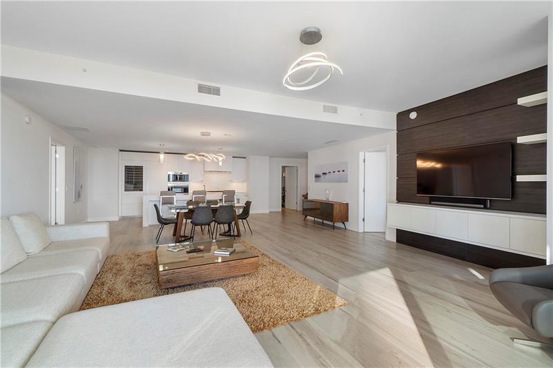 2200 N Ocean Blvd N703