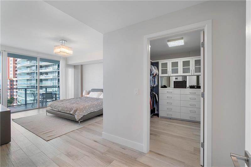 2200 N Ocean Blvd: Unit N703