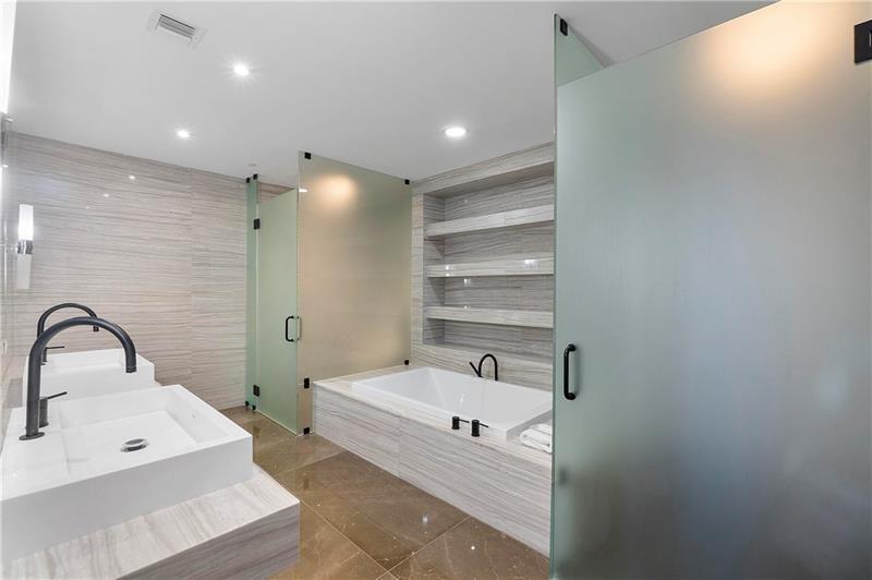 2200 N Ocean Blvd: Unit N703