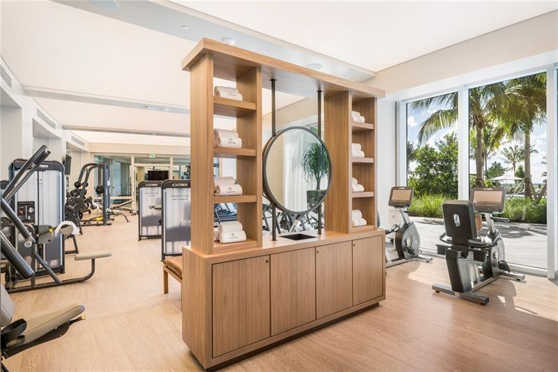 2200 N Ocean Blvd: Unit N703