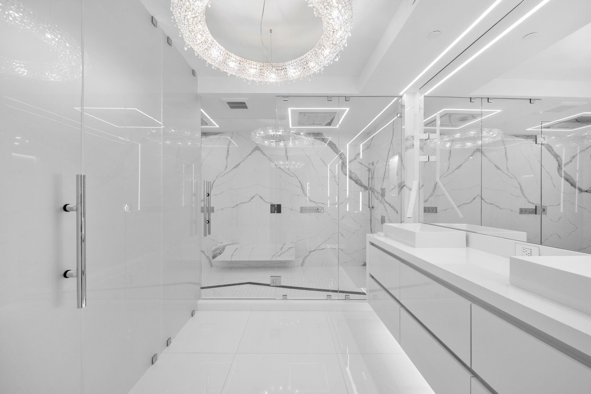 101 S FORT LAUDERDALE BEACH BLVD: Unit 1907