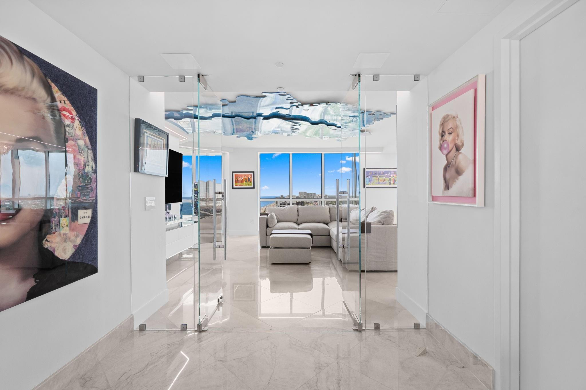 101 S FORT LAUDERDALE BEACH BLVD: Unit 1907