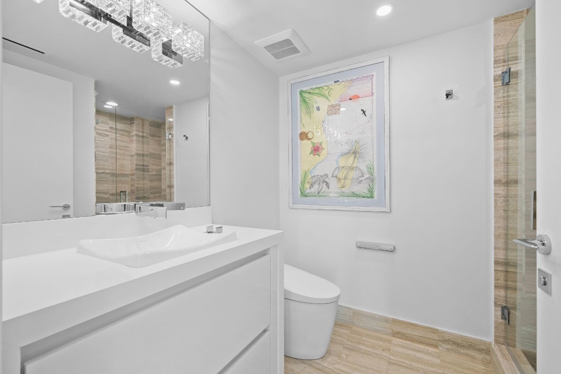 101 S FORT LAUDERDALE BEACH BLVD: Unit 1907