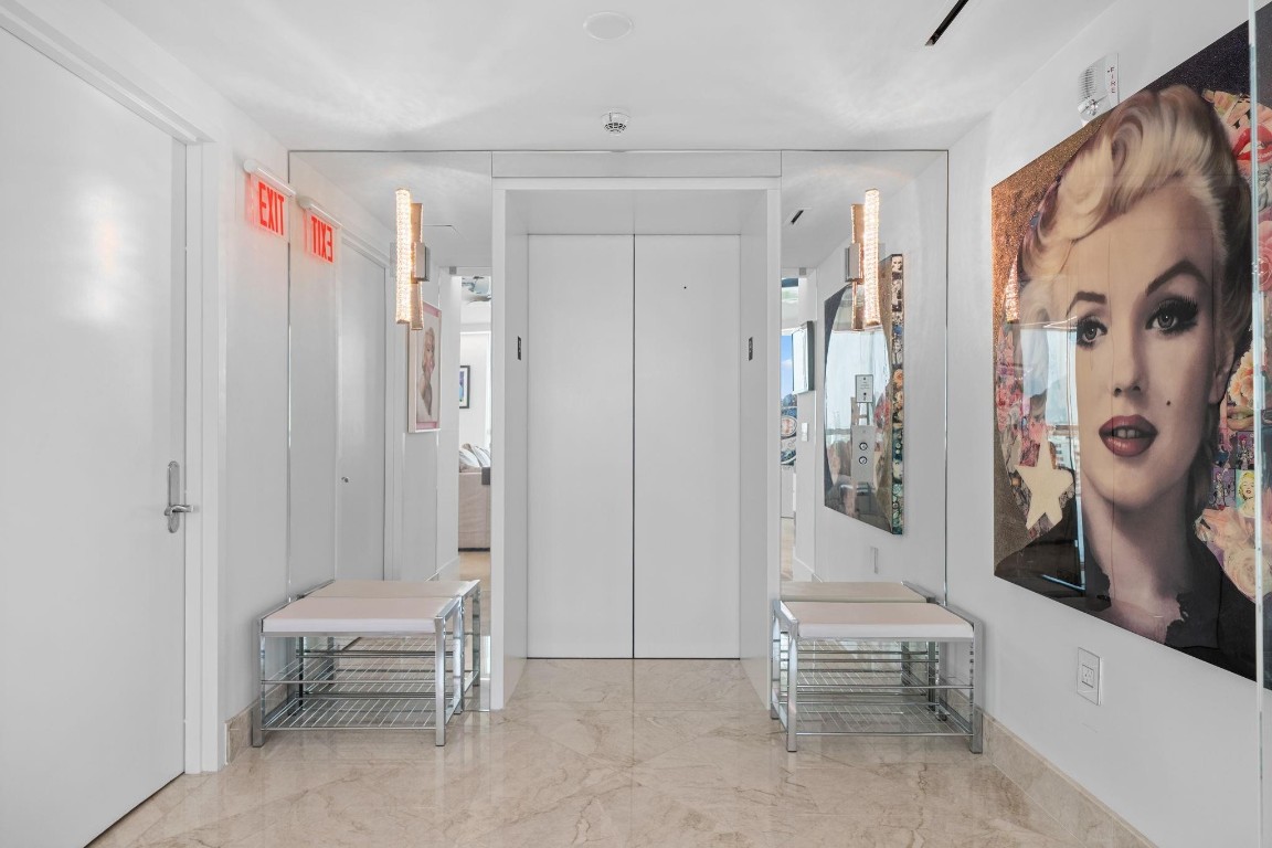 101 S FORT LAUDERDALE BEACH BLVD: Unit 1907